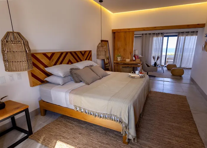 Casa Del Mar - Luxury Seaside Boca de la Vinorama